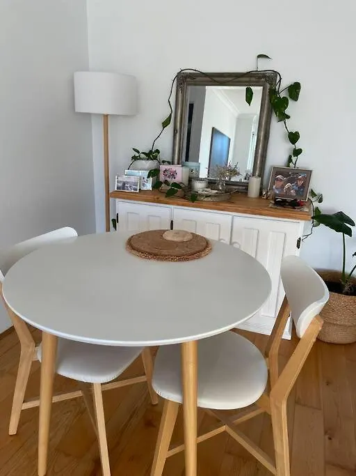 Apartment Sunny Beachside Escape 2Br Walk To Palm Beach Gold Coast